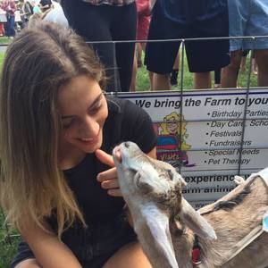 Meet your Posher, Amanda